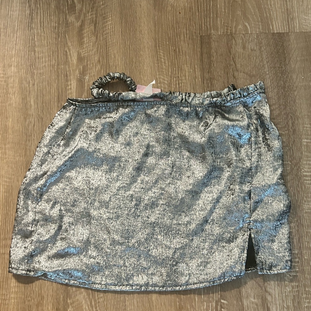 Metallic mini skirt! Size small